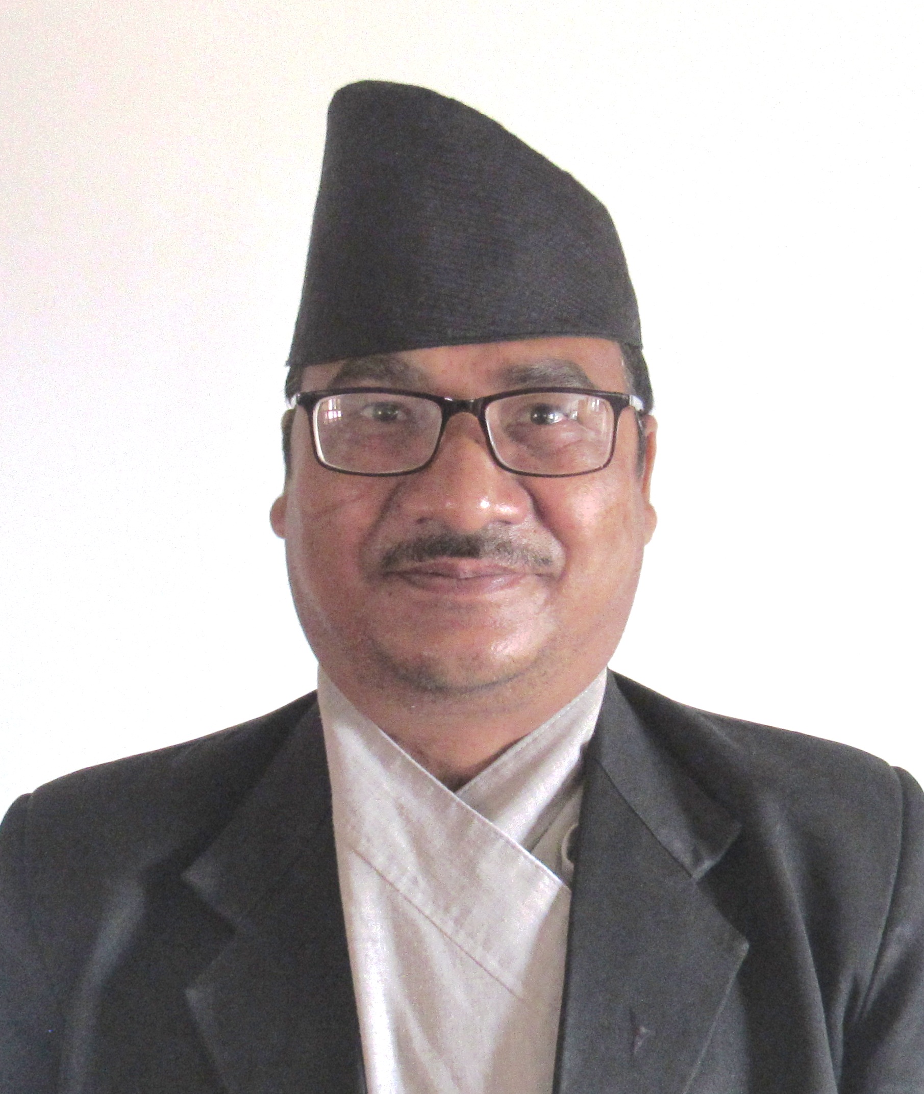 टंकप्रसाद गुरुङ